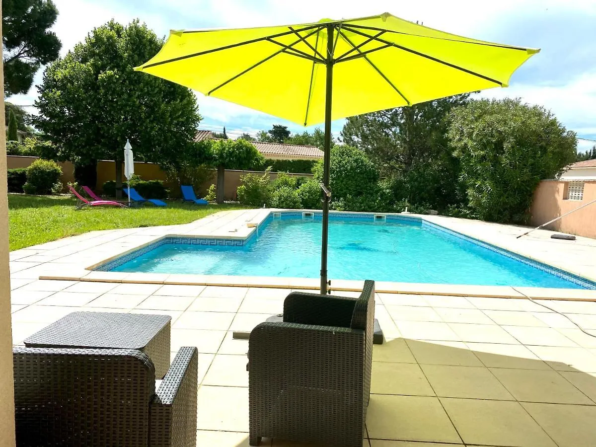 Villa Et Maisonnette Provencales Carpentras France