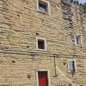 Appartement Petit Entier Au Coeur Des Remparts - Netfix Et Connection Fibre Gratuits, Carpentras